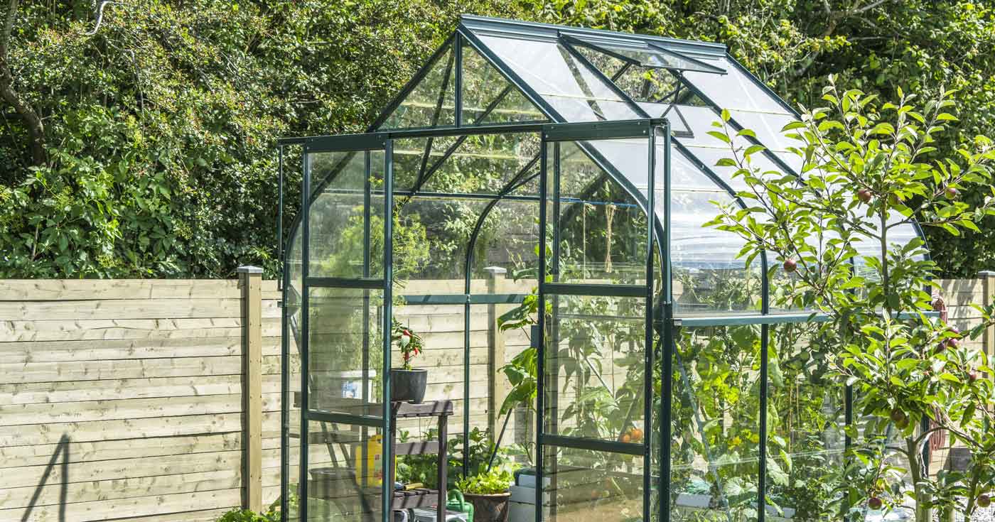 Fritstående drivhus afstand til skel mindre end 2,5 meter